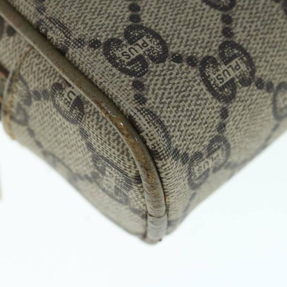 GUCCI GG Plus Supreme Clutch Bag PVC Leather Beige Auth 62976 - Picture 14 of 16